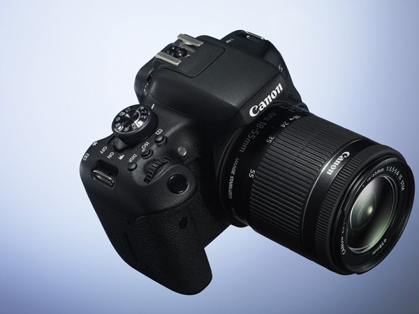 EOS 750D (Bild: Canon)